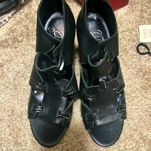 Black heels